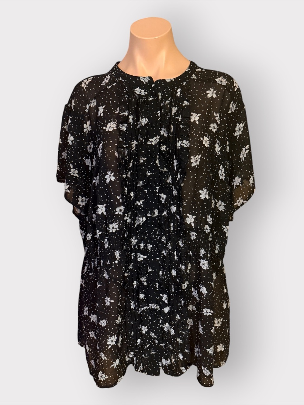 ⁠Torrid Women’s 3X Black Floral Chiffon Blouse Ruffle Button Down Semi Sheer